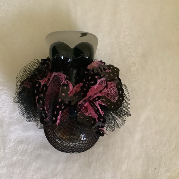 Too Too Pretty by Betsy Johnson Fragrance - Picture 5 of 7